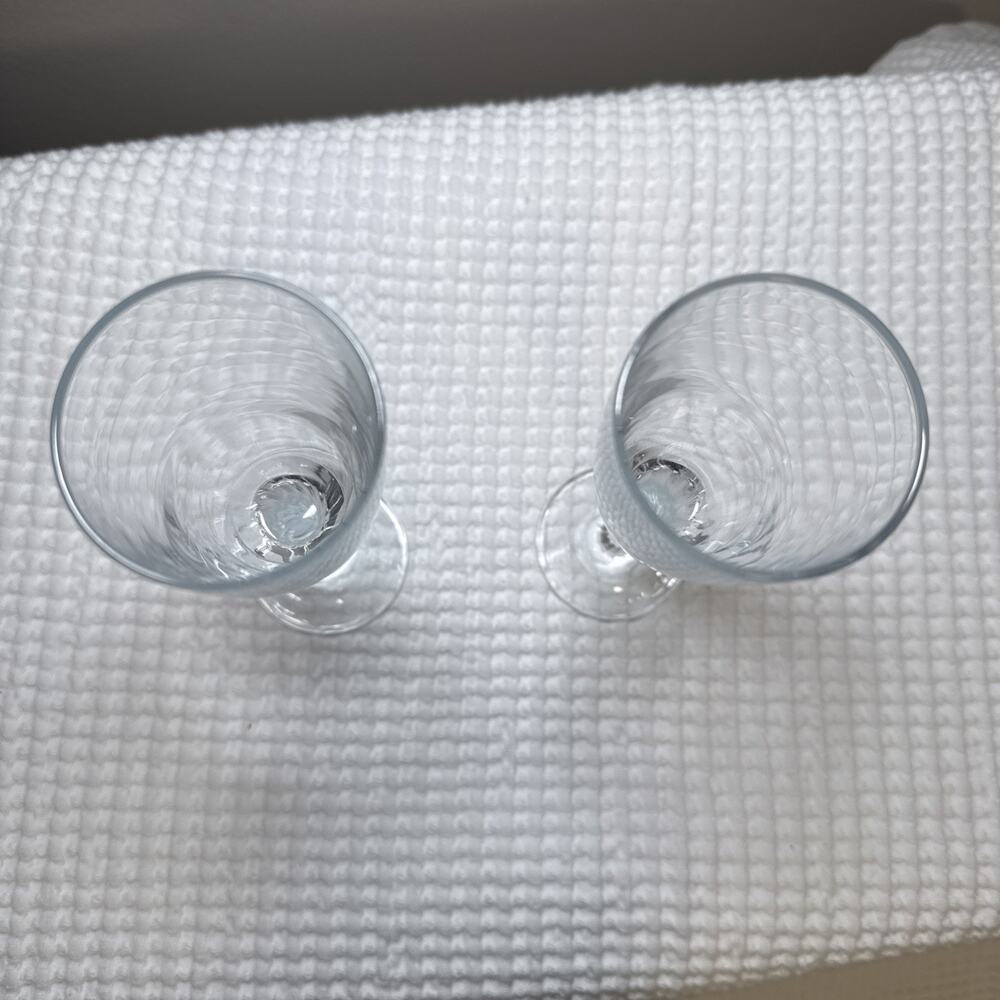 Set of 2 European Champagne Flutes Twisted Stem Clear Glass Modern Elegant 8” - Picture 4 of 12
